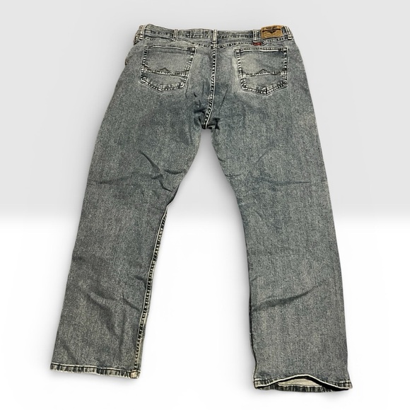 Wrangler Straight Fit Light Blue 40x32 100% Cotton Jeans - Picture 3 of 5